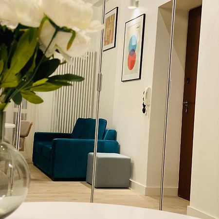 1 Syp, Kawa Vertuo, Kosmetyki Ada, 3 Min Metro Wilenska, By Visitwarsaw Apartments Екстериор снимка